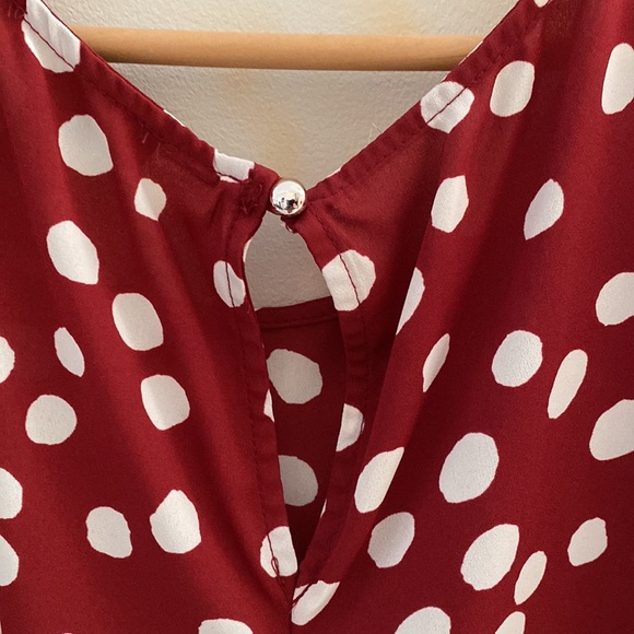 Red and white blouse-plus size - Picture 3 of 4